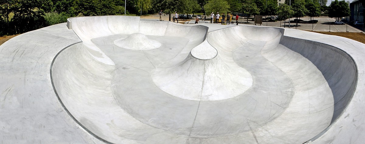 Bourg Les Valence skateparkBourg Les Valence skatepark